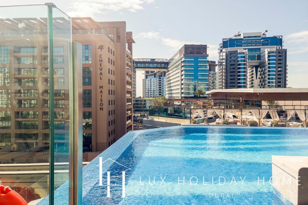 Lux Iconic Views At The Palm Tower Suite 2 Dubai Exterior foto
